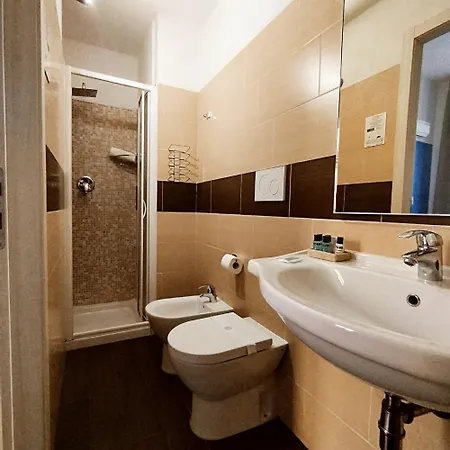 Ad Cavour Luxury - By Ad بيت ضيافة 4*
