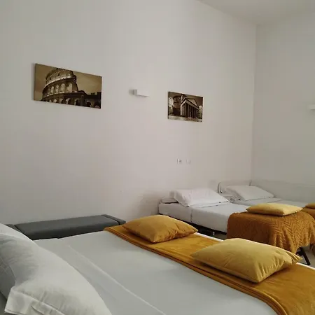 Ad Cavour Luxury - By Ad بيت ضيافة 4*