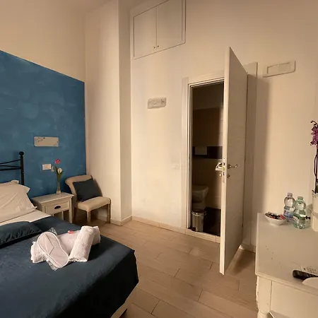 Ad Cavour Luxury - By Ad بيت ضيافة 4*