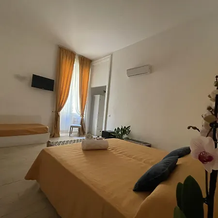 Ad Cavour Luxury - By Ad بيت ضيافة 4*