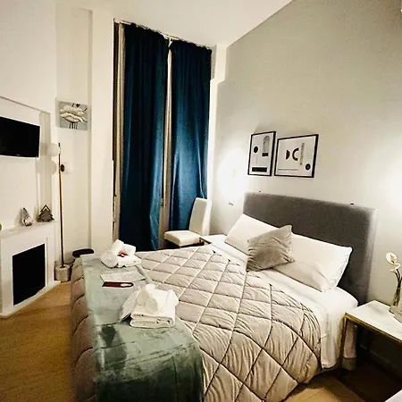 Ad Cavour Luxury - By Ad 4* Róma