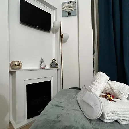 Гостевой дом Ad Cavour Luxury - By Ad 4*