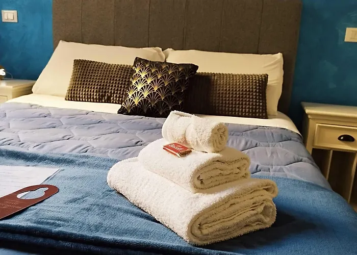 게스트하우스 Ad Cavour Luxury - By Ad 4*